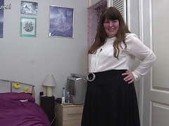 DustyPorn presents: Amateur mature mom with hungry vagina
