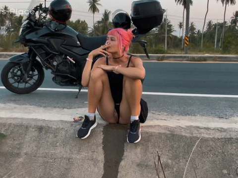 DustyPorn presents: Motorbike girlfriend peeing on the roadside
